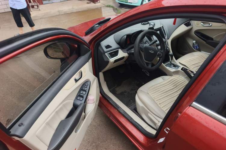 Used Chery Arrizo 7 2013 1.6L CVT ZhiShang Edition Driver Seat