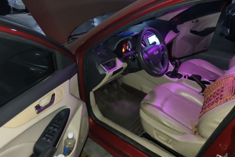 Used Chery Arrizo 7 2013 1.6L Manual ZhiXiang Edition Driver Seat