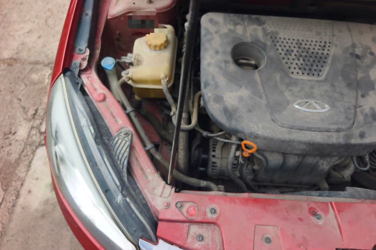 Used Chery Arrizo 7 2013 1.6L CVT ZhiShang Edition Engine Bay Right