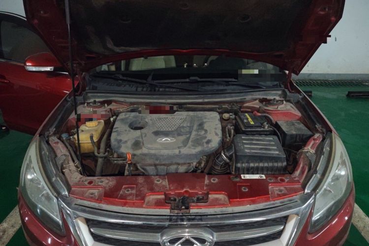 Used Chery Arrizo 7 2013 1.6L CVT ZhiShang Edition Engine Bay