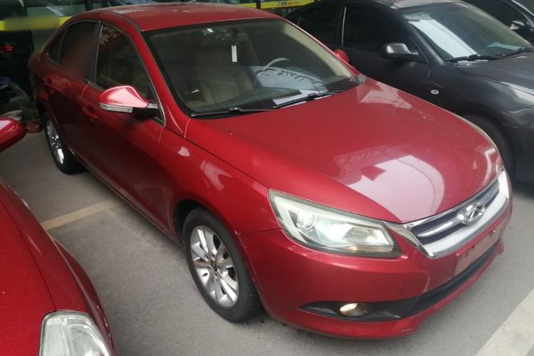 Used Chery Arrizo 7 2013 1.6L CVT ZhiShang Edition Front Right 45 Deg