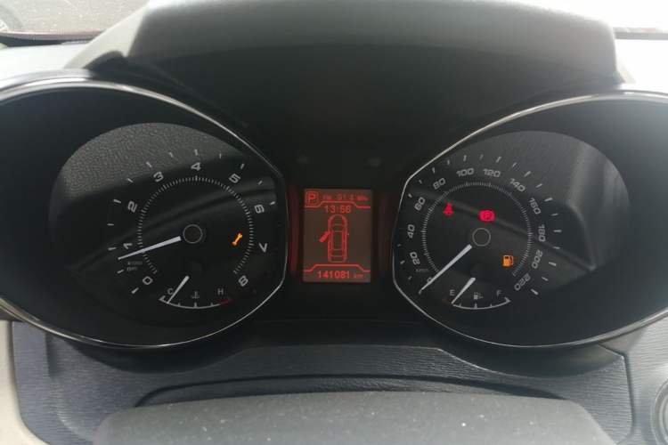Used Chery Arrizo 7 2013 1.6L CVT ZhiShang Edition Instrument Cluster