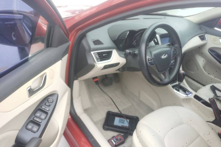 Used Chery Arrizo 7 2013 1.6L CVT Zhiling Edition Interior 3