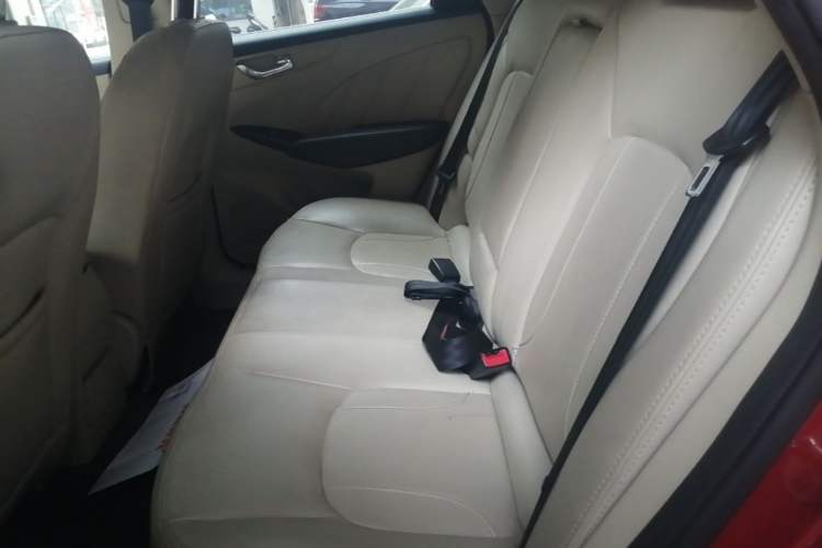 Used Chery Arrizo 7 2013 1.6L CVT ZhiShang Edition Left Rear Seat