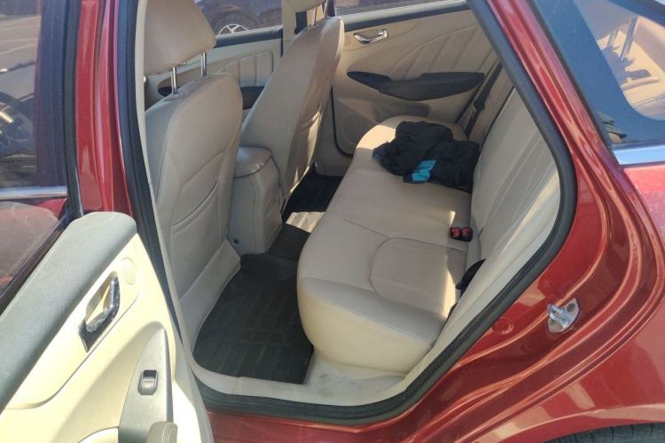 Used Chery Arrizo 7 2013 1.6L Manual ZhiShang Edition Left Rear Seat