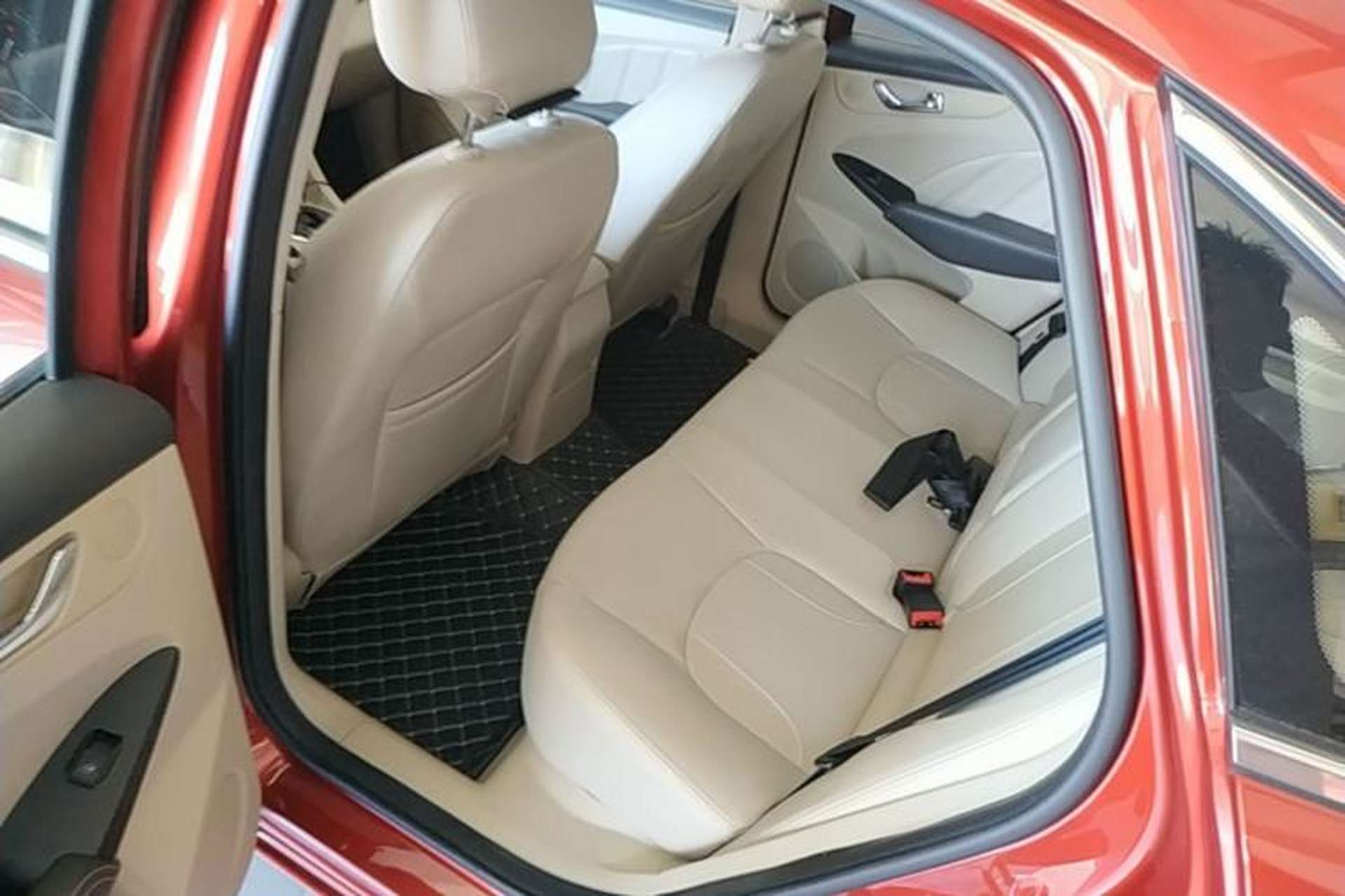 Used Chery Arrizo 7 2013 1.6L CVT Zhixiang Edition Left Rear Seat