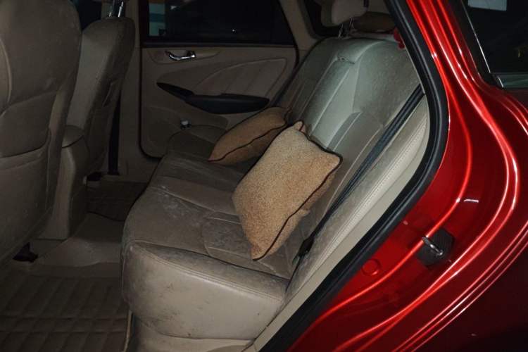 Used Chery Arrizo 7 2013 1.6L CVT ZhiShang Edition Left Rear Seat