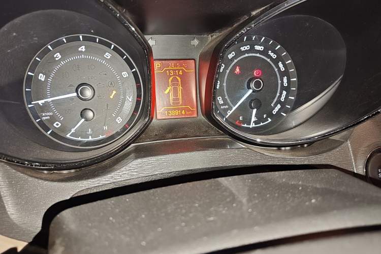 Used Chery Arrizo 7 2013 1.6L CVT Zhixiang Edition Odometer Close Up