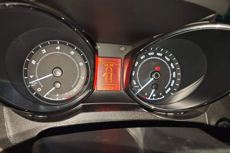 Used Chery Arrizo 7 2013 1.6L CVT ZhiShang Edition Odometer Close Up