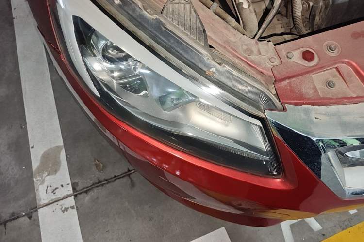 Used Chery Arrizo 7 2013 1.6L CVT Zhixiang Edition Right Front Headlight