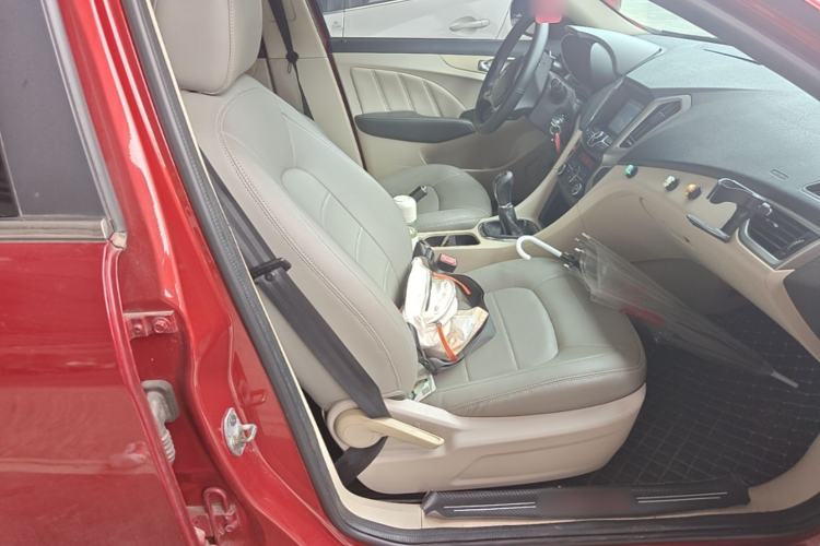 Used Chery Arrizo 7 2013 1.6L Manual Zhi Ling Edition Right Front Seat