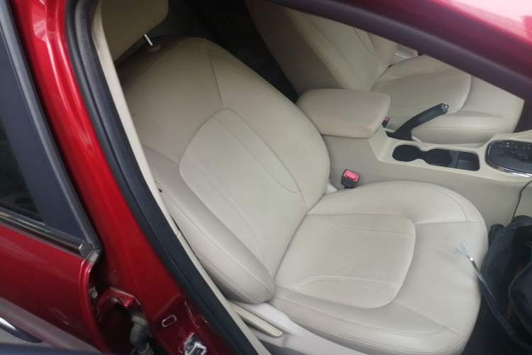 Used Chery Arrizo 7 2013 1.6L CVT ZhiShang Edition Right Front Seat