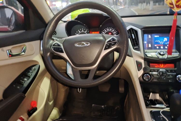 Used Chery Arrizo 7 2013 1.6L CVT Zhixiang Edition Steering Wheel