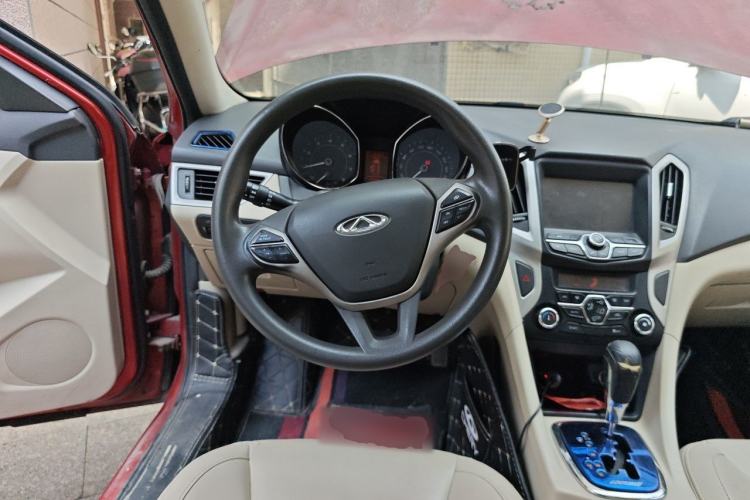 Used Chery Arrizo 7 2013 1.6L CVT Zhixiang Edition Steering Wheel