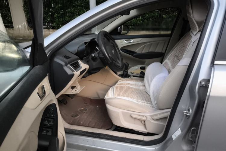 Used Chery Arrizo 7 2013 1.6L Manual Zhi Ling Edition Driver Seat