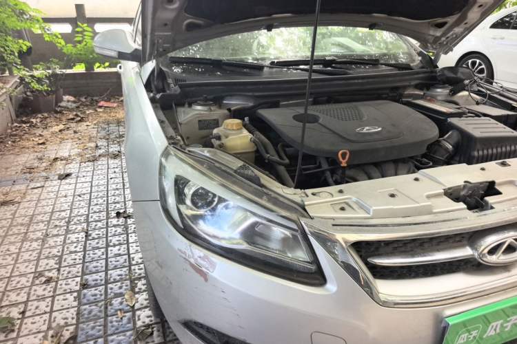 Used Chery Arrizo 7 2013 1.6L Manual ZhiShang Edition Engine Bay Right