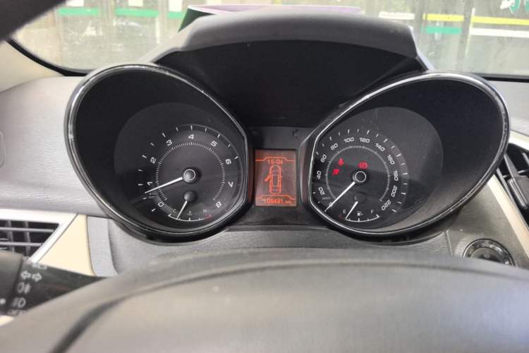 Used Chery Arrizo 7 2013 1.6L Manual ZhiShang Edition Instrument Cluster