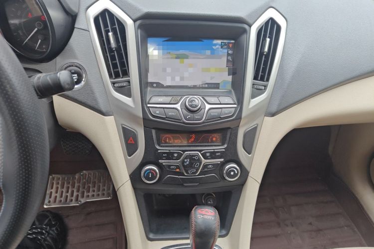 Used Chery Arrizo 7 2013 1.6L CVT ZhiShang Edition Audio And AC Panel