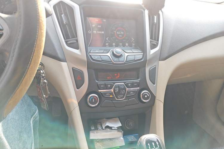 Used Chery Arrizo 7 2013 1.6L Manual Zhi Ling Edition Audio And AC Panel