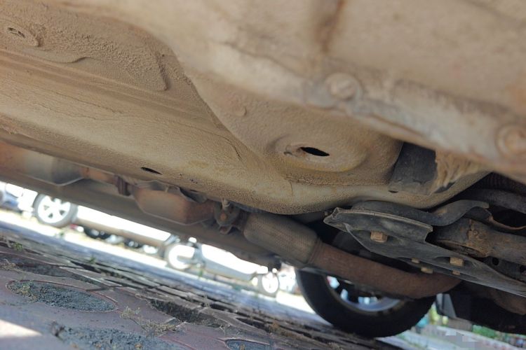 Used Chery Arrizo 7 2013 1.6L Manual ZhiShang Edition Chassis Front Right