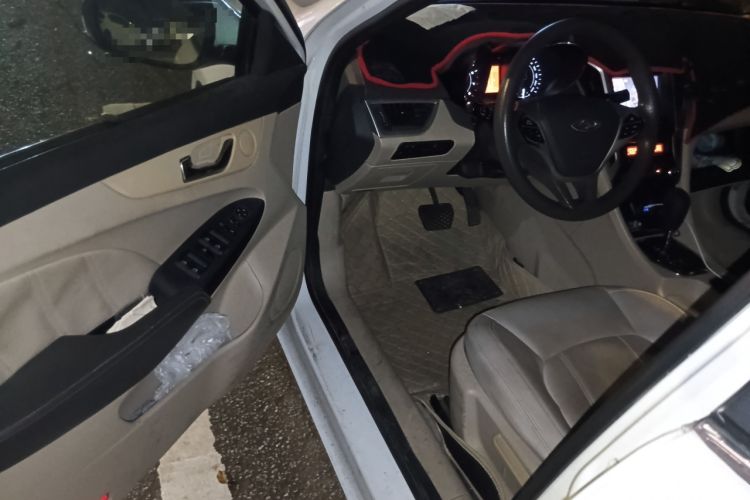 Used Chery Arrizo 7 2013 1.6L CVT ZhiShang Edition Driver Seat