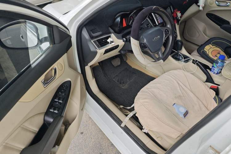 Used Chery Arrizo 7 2013 1.6L CVT Zhixiang Edition Driver Seat