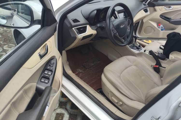 Used Chery Arrizo 7 2013 1.6L CVT Zhixiang Edition Driver Seat