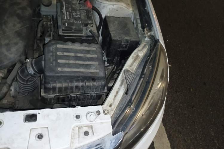 Used Chery Arrizo 7 2013 1.6L CVT ZhiShang Edition Engine Bay Left