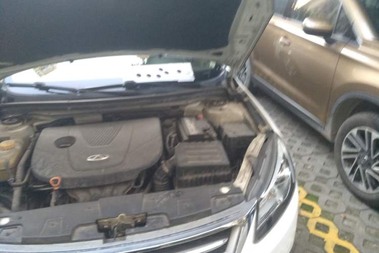 Used Chery Arrizo 7 2013 1.6L CVT Zhixiang Edition Engine Bay Left
