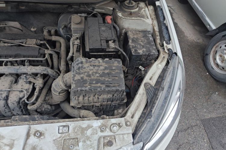 Used Chery Arrizo 7 2013 1.6L CVT ZhiShang Edition Engine Bay Left