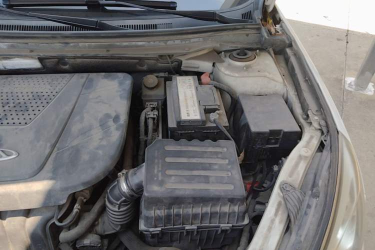 Used Chery Arrizo 7 2013 1.6L CVT ZhiShang Edition Engine Bay Left