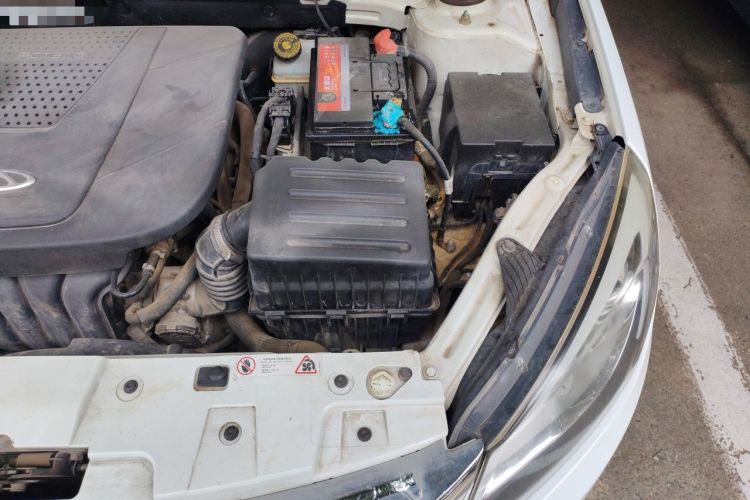 Used Chery Arrizo 7 2013 1.6L Manual Zhi Ling Edition Engine Bay Left