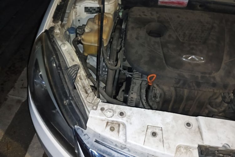 Used Chery Arrizo 7 2013 1.6L CVT ZhiShang Edition Engine Bay Right