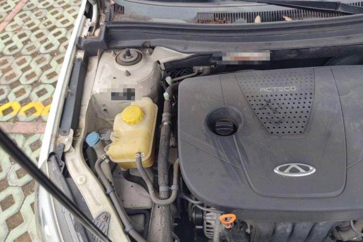 Used Chery Arrizo 7 2013 1.6L CVT Zhixiang Edition Engine Bay Right