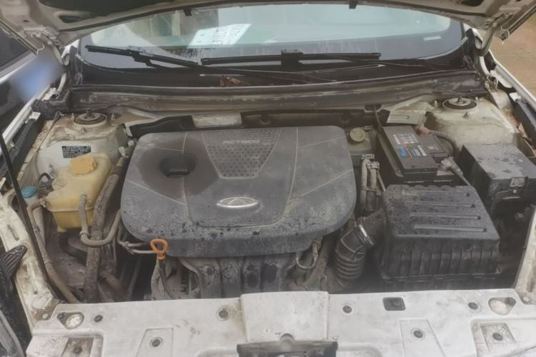 Used Chery Arrizo 7 2013 1.6L CVT ZhiShang Edition Engine Bay