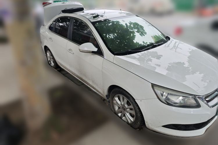 Used Chery Arrizo 7 2013 1.6L CVT Zhixiang Edition Front Right 45 Deg