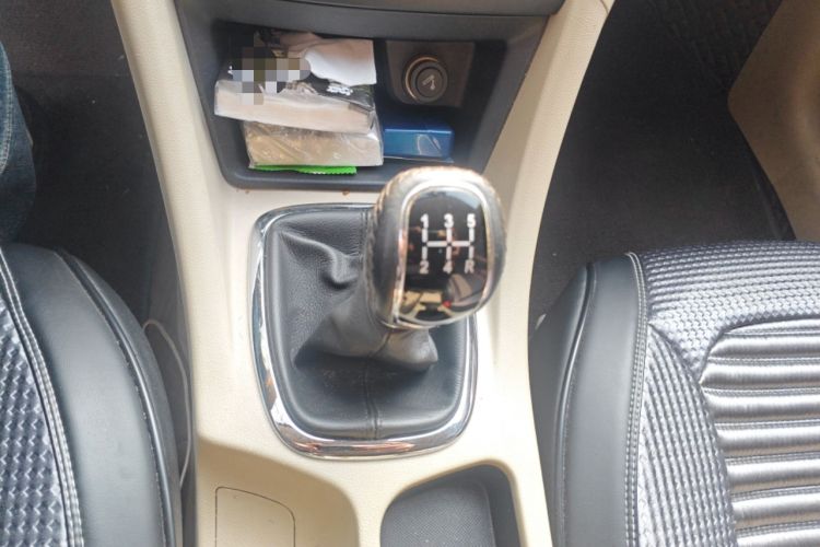 Used Chery Arrizo 7 2013 1.6L Manual Zhi Ling Edition Gear Lever