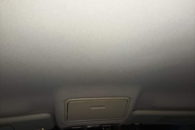 Used Chery Arrizo 7 2013 1.6L CVT ZhiShang Edition Headliner