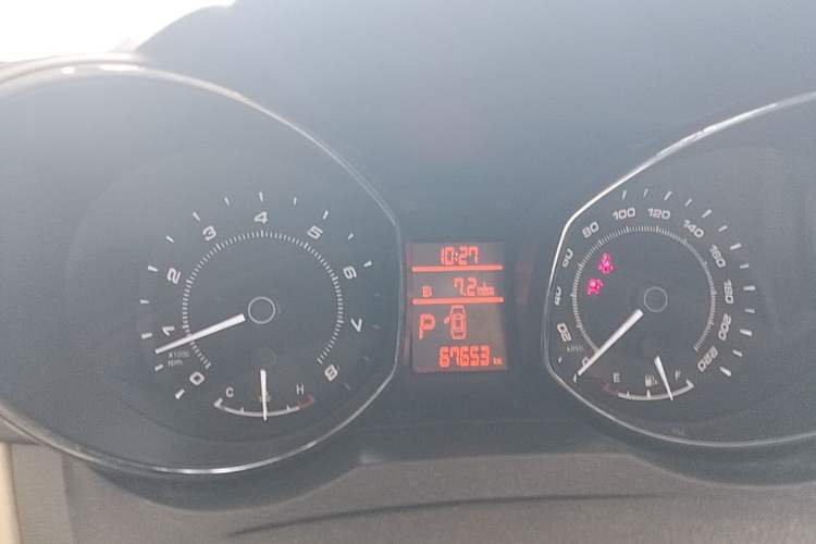 Used Chery Arrizo 7 2013 1.6L CVT Zhiling Edition Instrument Cluster