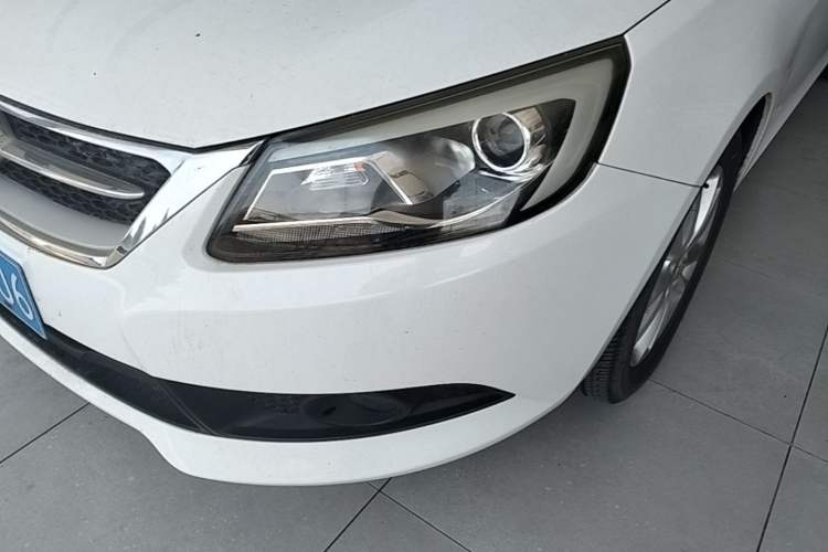 Used Chery Arrizo 7 2013 1.6L CVT Zhiling Edition Left Front Headlight