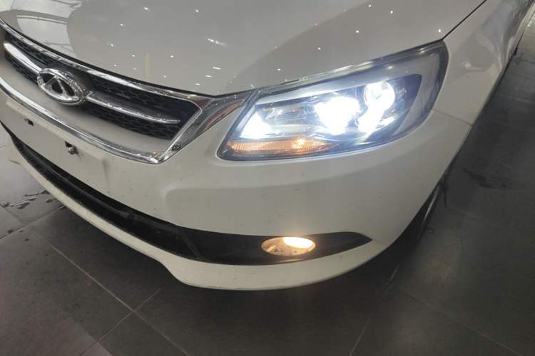 Used Chery Arrizo 7 2013 1.6L CVT Zhixiang Edition Left Front Headlight