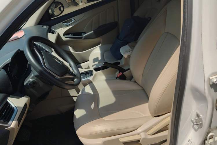 Used Chery Arrizo 7 2013 1.6L CVT ZhiShang Edition Left Front Seat
