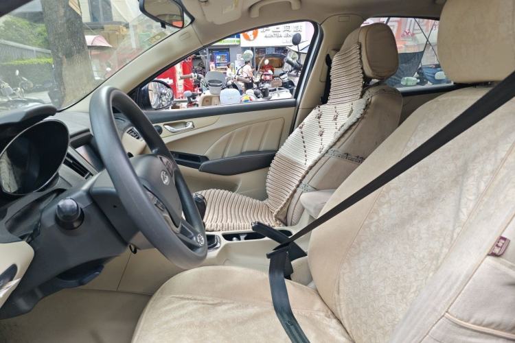 Used Chery Arrizo 7 2013 1.6L Manual Zhi Ling Edition Left Front Seat
