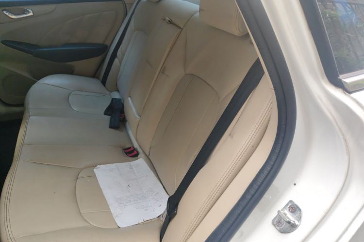 Used Chery Arrizo 7 2013 1.6L Manual ZhiShang Edition Left Rear Seat