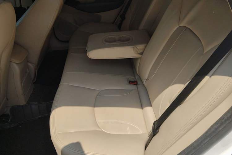 Used Chery Arrizo 7 2013 1.6L CVT ZhiShang Edition Left Rear Seat