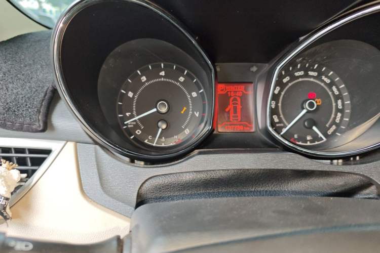 Used Chery Arrizo 7 2013 1.6L CVT Zhixiang Edition Odometer Close Up