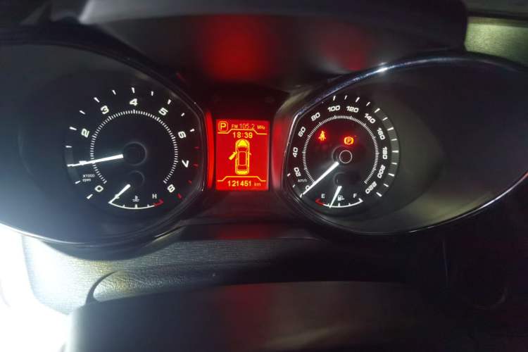 Used Chery Arrizo 7 2013 1.6L CVT Zhixiang Edition Odometer Close Up