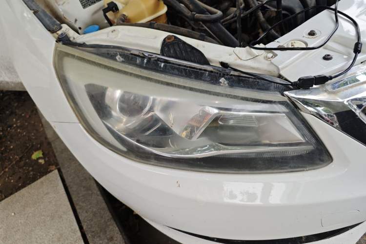 Used Chery Arrizo 7 2013 1.6L CVT Zhixiang Edition Right Front Headlight