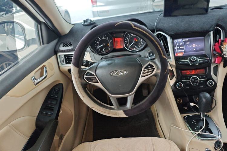 Used Chery Arrizo 7 2013 1.6L CVT Zhixiang Edition Steering Wheel