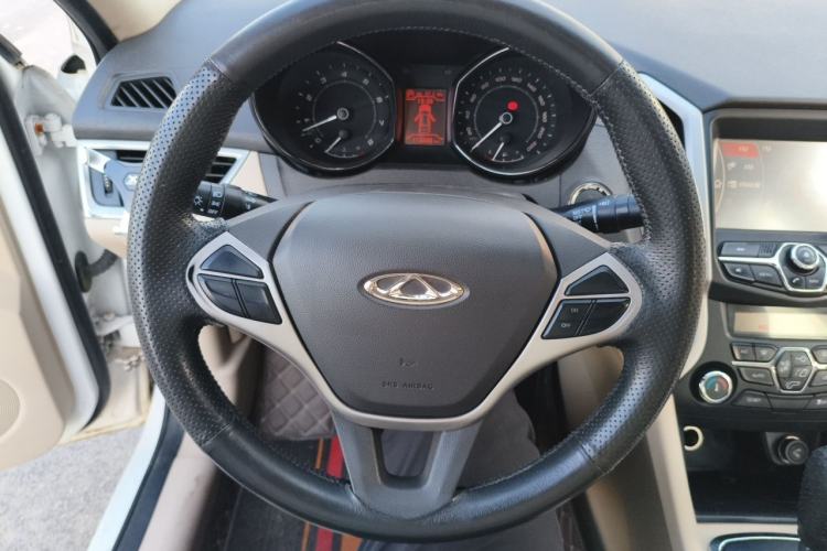 Used Chery Arrizo 7 2013 1.6L CVT Zhixiang Edition Steering Wheel